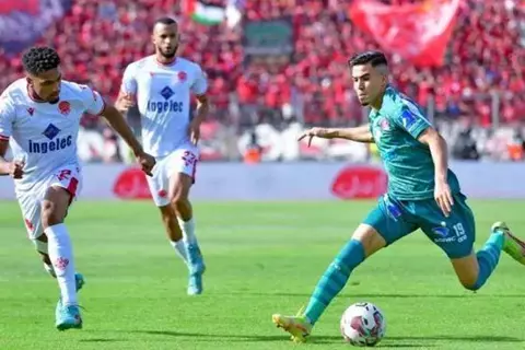 رئيس الرجاء: لن نتعاقد مع 30 لاعبا للتتويج بدوري الأبطال ثم نقع في الديون